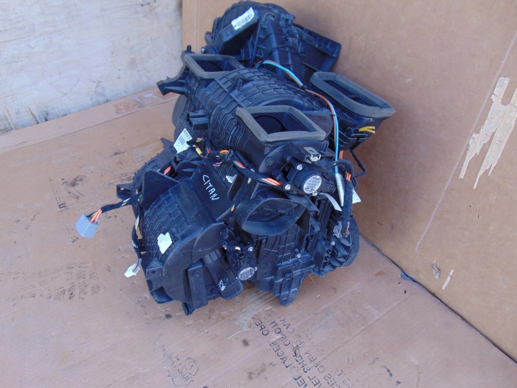 Отопитель кондиционера mercedes citan w415 272700570r европа Киев