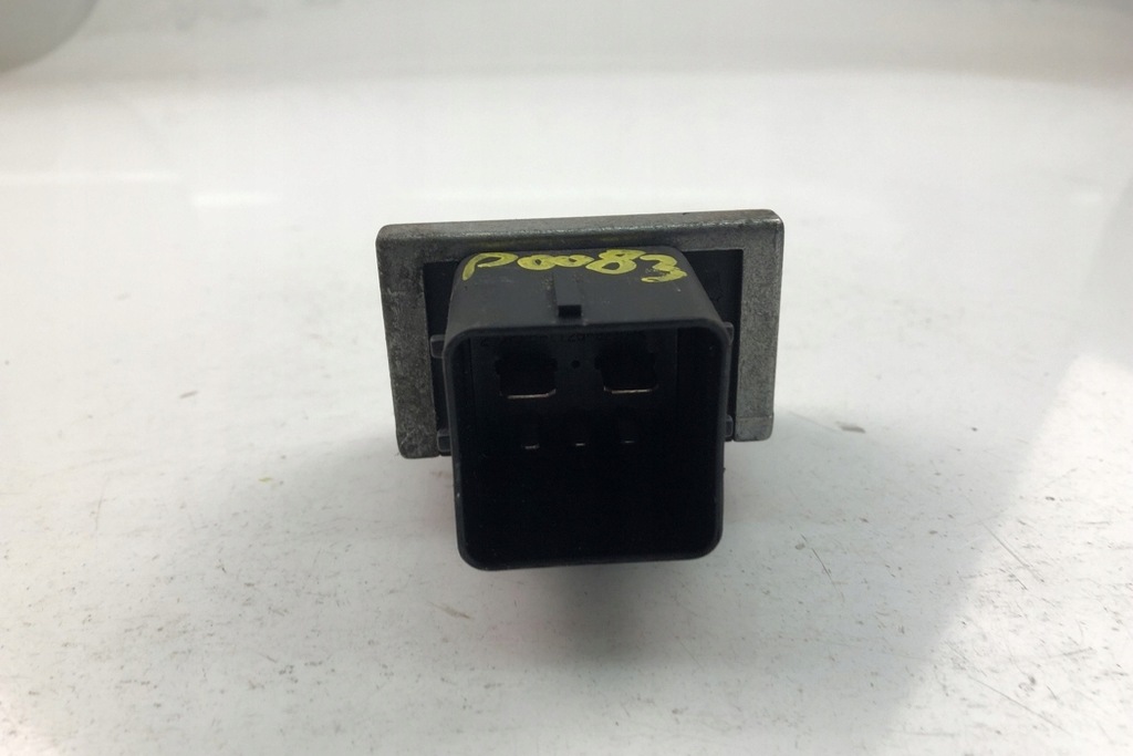 фото №1, Реле renault captur j5_ 110678071r 2015