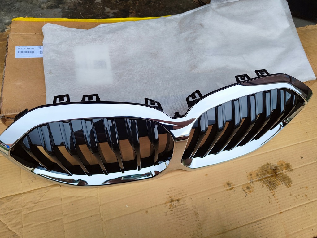 фото №9, Bmw 1 f40 решётка радиатора решётка радиатора решётки радиатора nowe хром оригинал