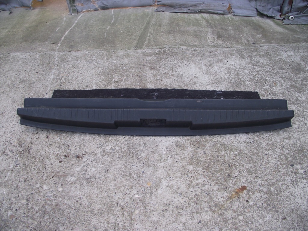 Купить Накладка поперечина заднего порог багажника renault captur 1 13r 849205723r