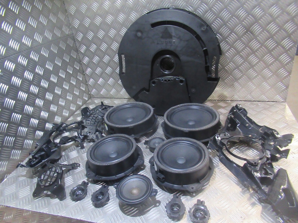 фото №1, Динамики audi q3 ii f3 83a 83a035382 комплект