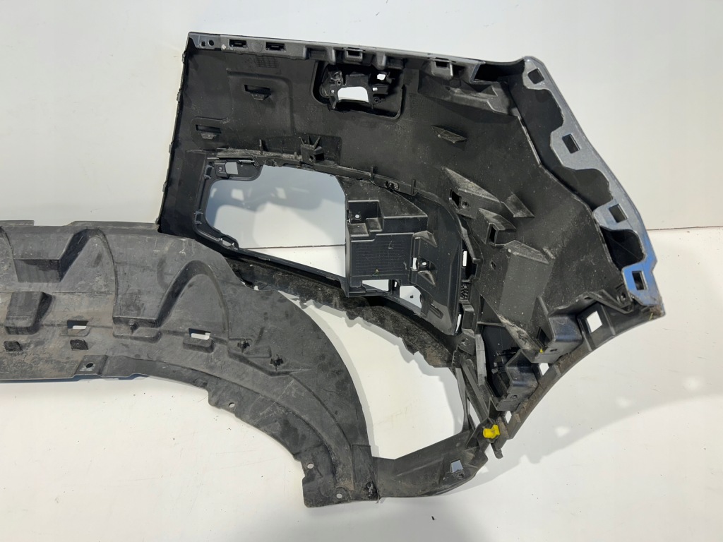 Audi q7 4m0 бампер перед передній 4m0807437l Київ