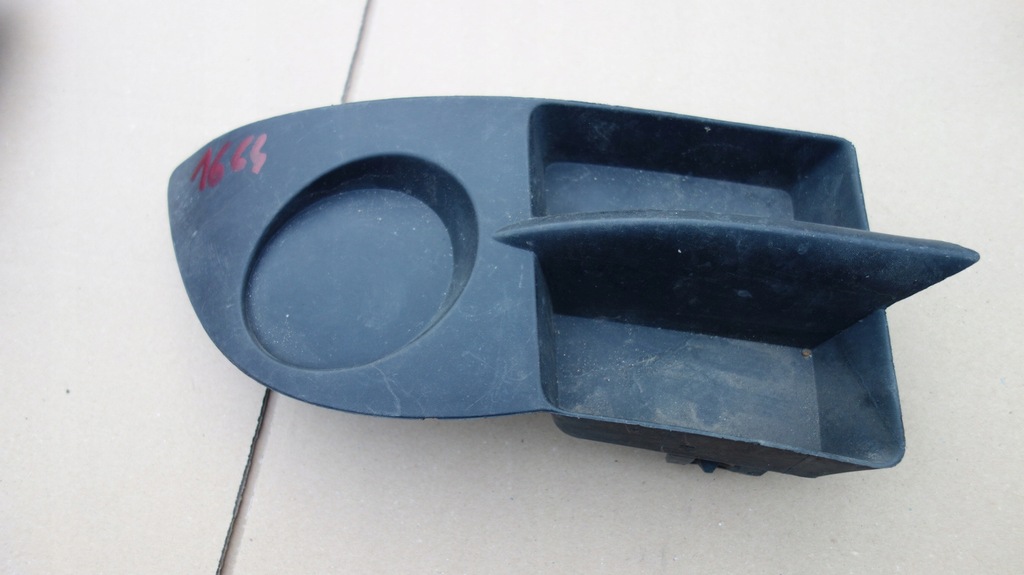 фото №1, Clio ii campus storia решётка заглушка бампера