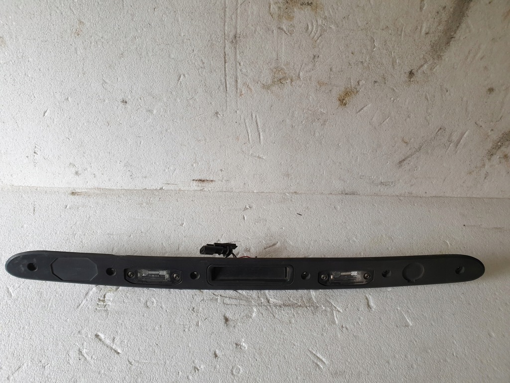 фото №1, Молдинг задній номерного знака реєстраційний volvo s60