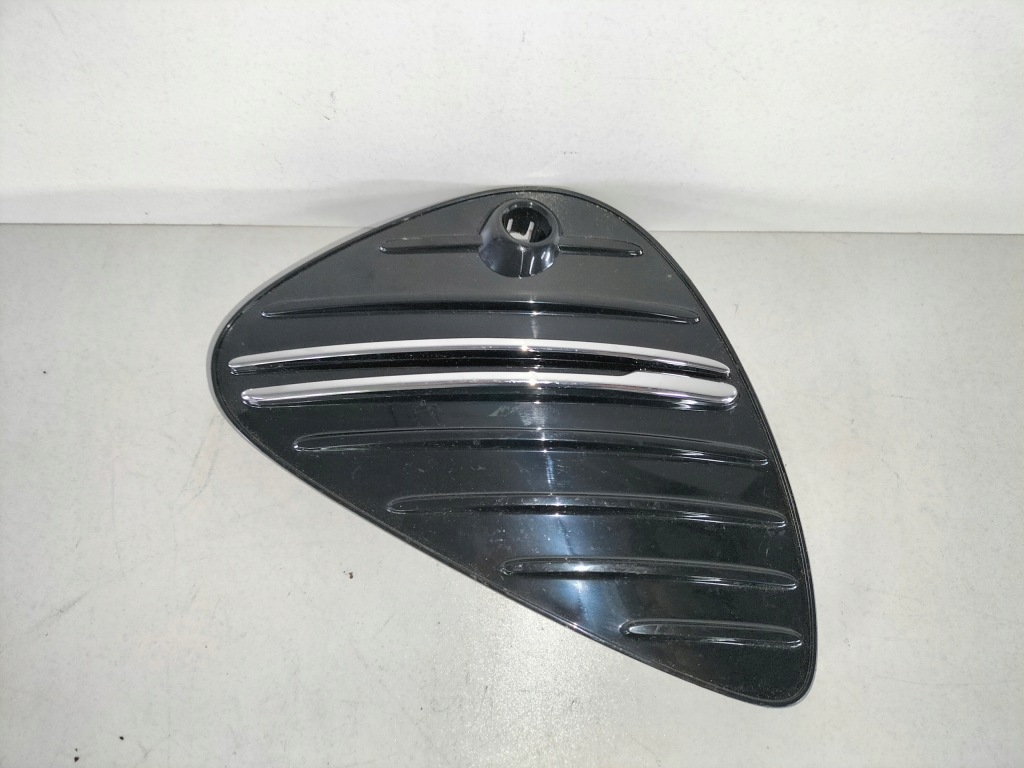 фото №1, Решётка радиатора решётка левая mercedes e klasa w214 22-