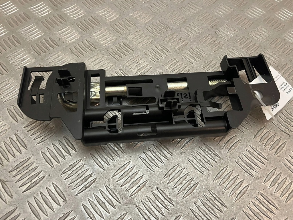 фото №6, Peugeot 5008 ii 2017 проушина буксировочный / крепление 9675971080