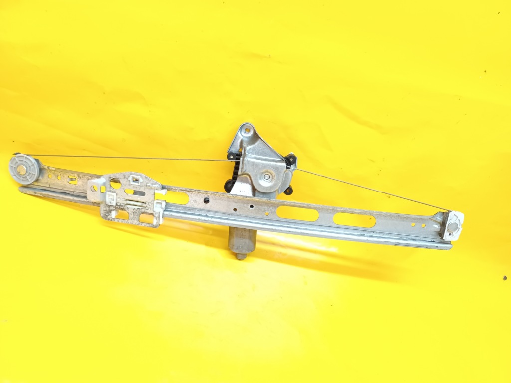 Купити Підйомник el.prawy перед merc. w168 a-klasa