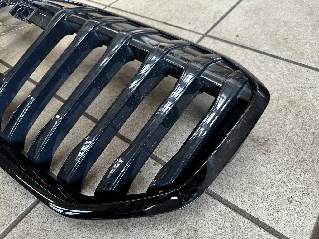 Решітка радіатора решітка радіатора решітка  радіатора bmw 2 u06 9882243-13 в Україні