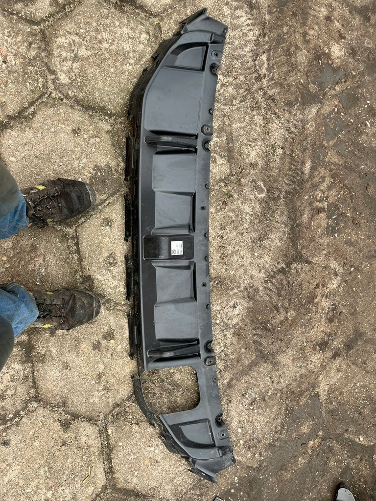 фото №1, Vw amarok спойлер pod бампер перед 2h0071003a