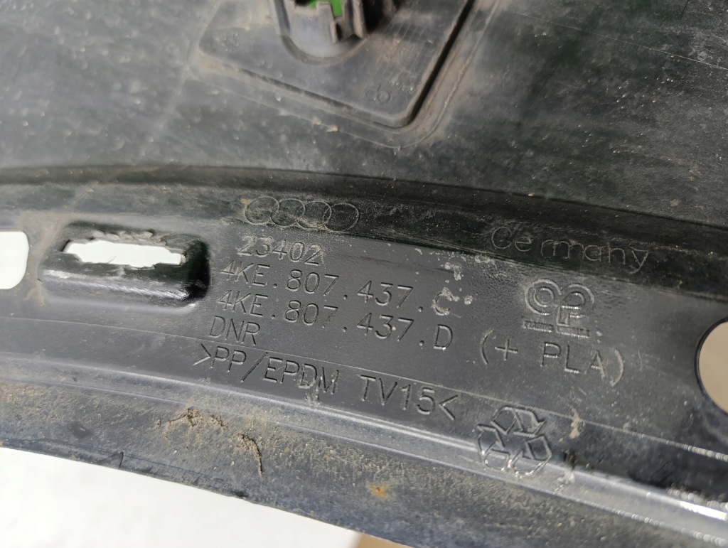 Audi e-tron 4ke e tron s-line бампер перед передний om Киев