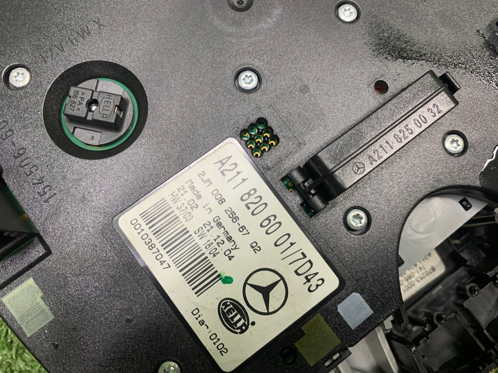 фото №6, Mercedes w211 лампа освещение кабины панорама a2118206001