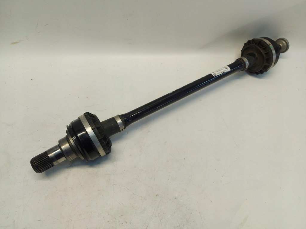 фото №1, Bmw g20 lift m340xd приводной вал левый задняя задняя 8689549