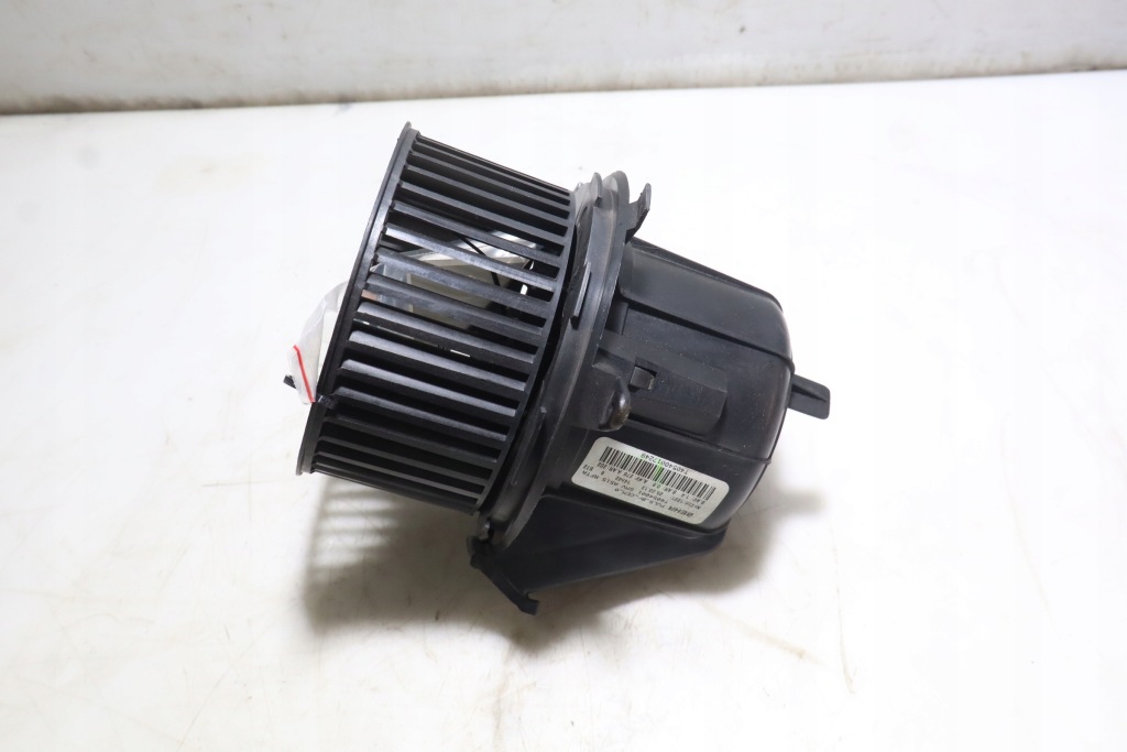 Купити Повітродувка обдув citroen ds3