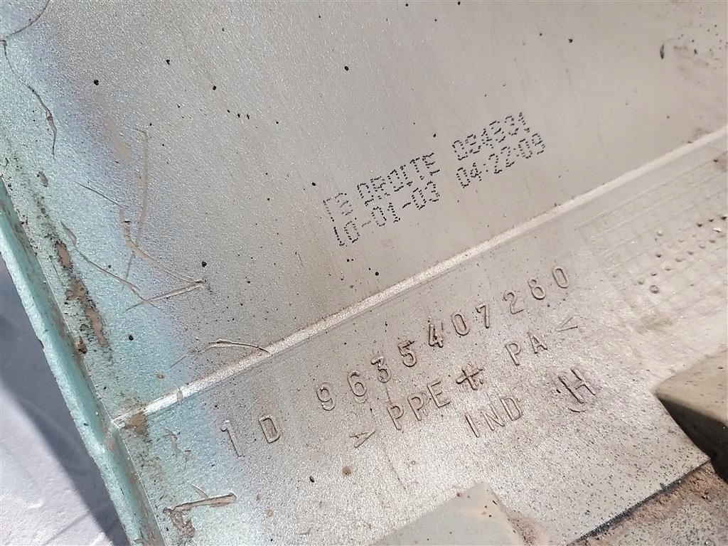 фото №10, Крила передній правий peugeot 307 i 01-05 lqa