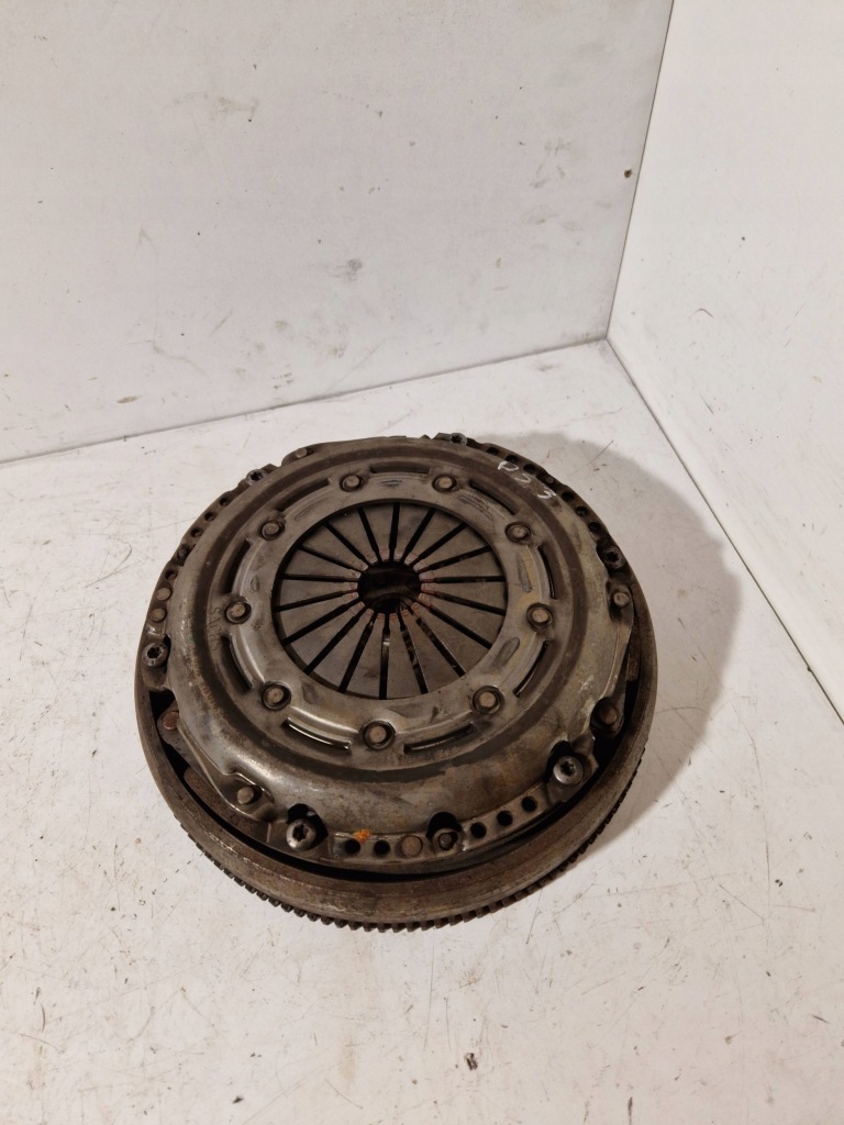 фото №1, Комплект сцепления citroen ds3 m228