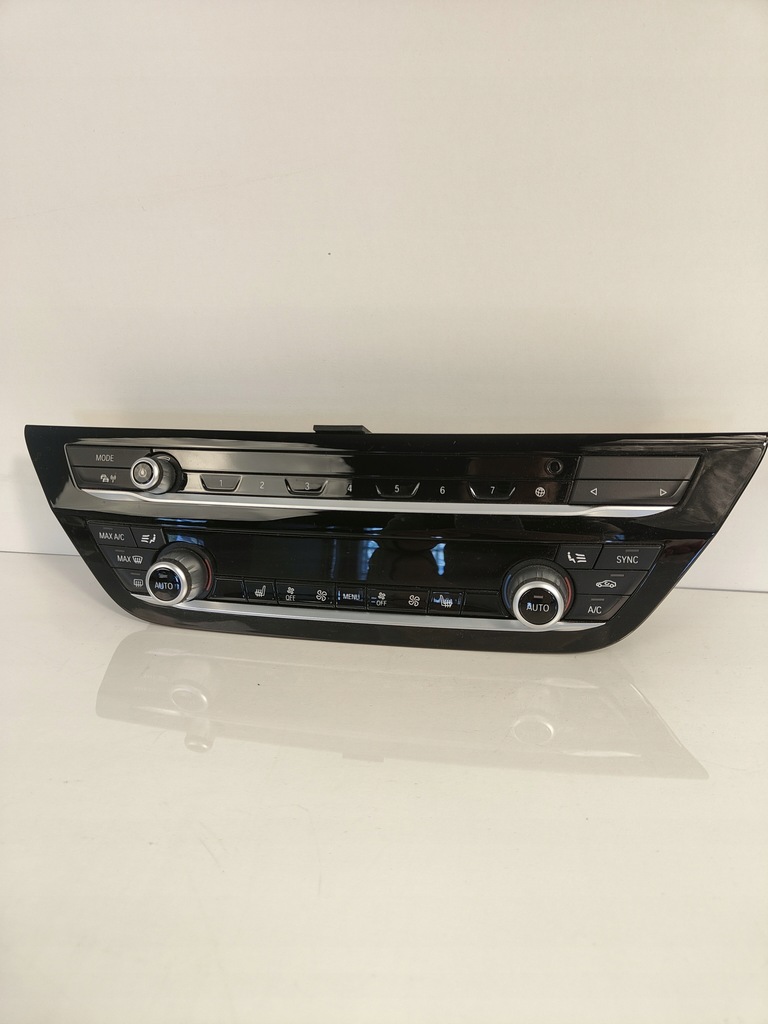 фото №1, Bmw g30 панель обдув кондиціонера радіо 7947868