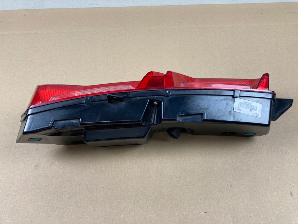 фото №10, Лампа права задня led chevrolet corvette c7