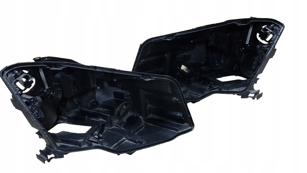 фото №1, Mercedes 156 gla lift корпус правая левая full led лампа оригинал