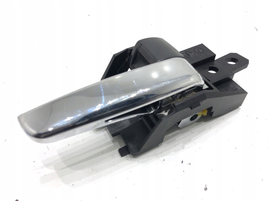 Ручка внутрішня правий задні peugeot 4008 хетчбек ручка Ціна