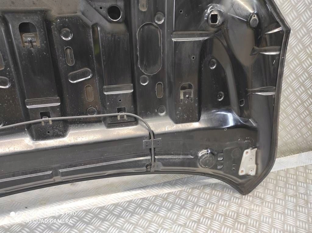 Renault megane 3 рестайлинг  капот передняя крышка двигателя цвет чёрный tegne Киев