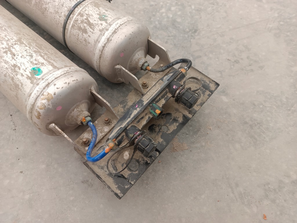 фото №6, Dodge ram 09- бак повітря підвіска задня longhorn 04877129ac