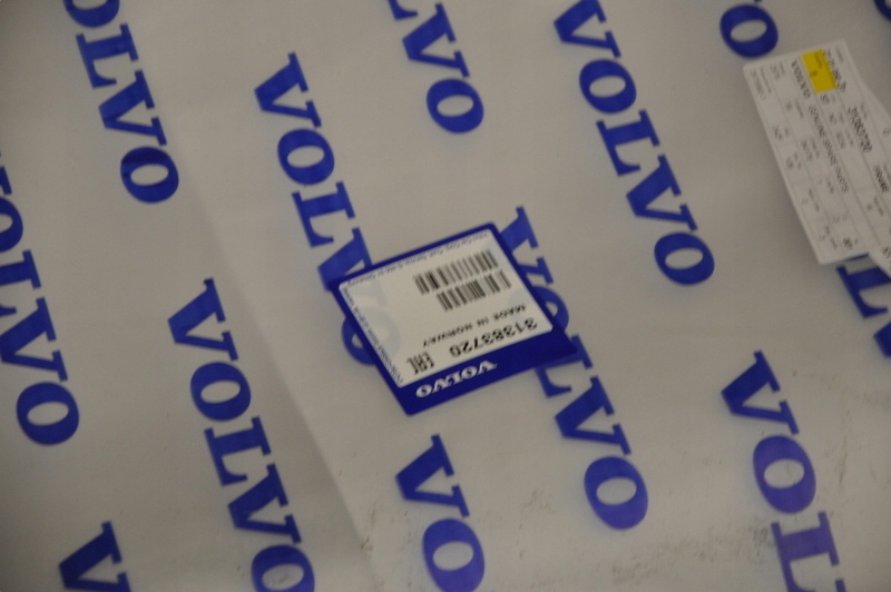 фото №9, Volvo xc90 спойлер молдинг накладка бампер перед o