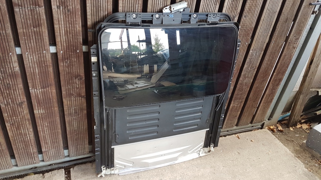 фото №1, Люк bmw seria 7 e65