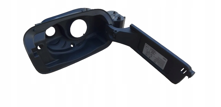 фото №1, Audi a6 c8 крышка багажника заливной топлива 4k0809906