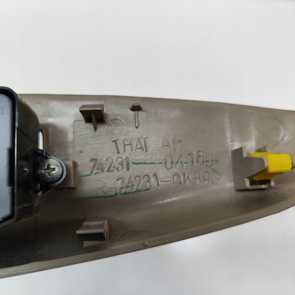 фото №8, Toyota hilux an10, an20, an30 2010 перед сторона права кнопки вікон