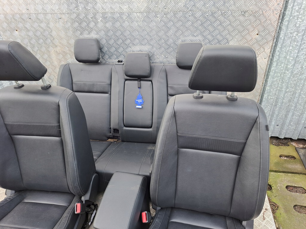 фото №5, Ford ranger 2019 r wildtrak сидіння заднє сидіння ремені задня оббивка