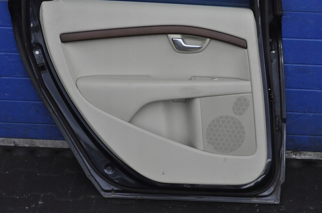 фото №11, Volvo xc70 ii двері лівий задня задні 498-46 kpl
