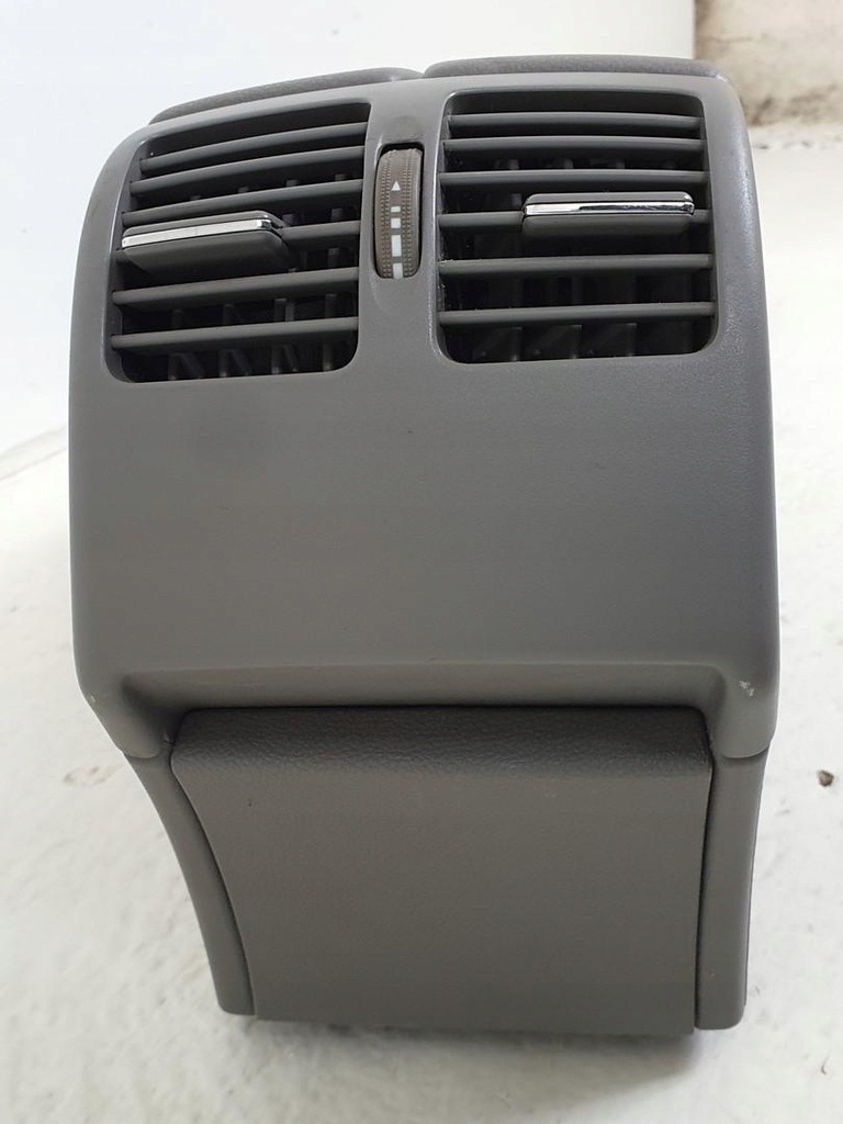 фото №5, Туннель средний подлокотник mercedes w204