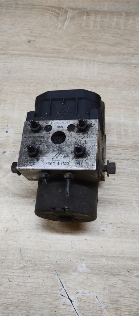 фото №1, Nissan almera tino 2.2 d насос abs 476604u102