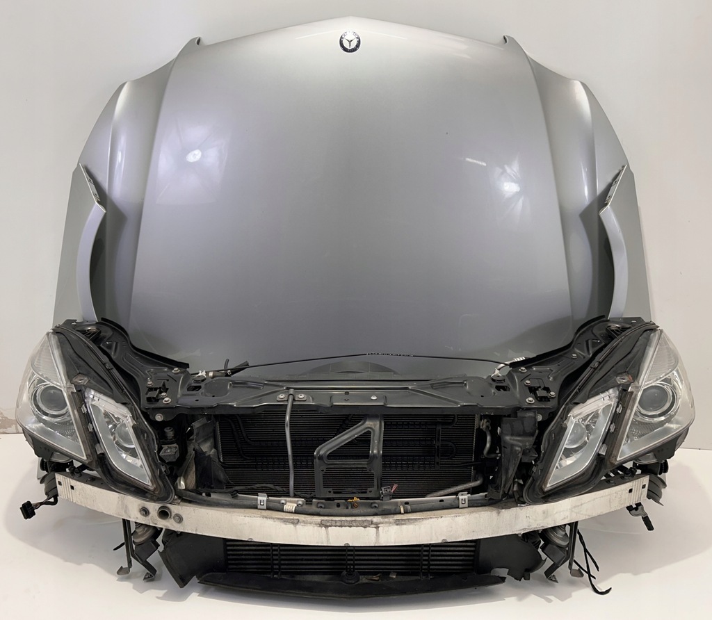 фото №8, Mercedes w212 212 amg kompletny перед капот крылья pas радиатор 775