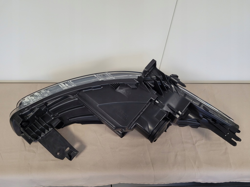 Купить Renault zoe лампа левая передняя левый перед 260609522r