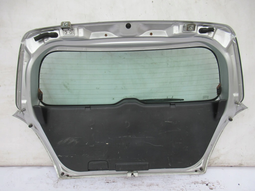 фото №5, Suzuki swift 2016 кришки багажника