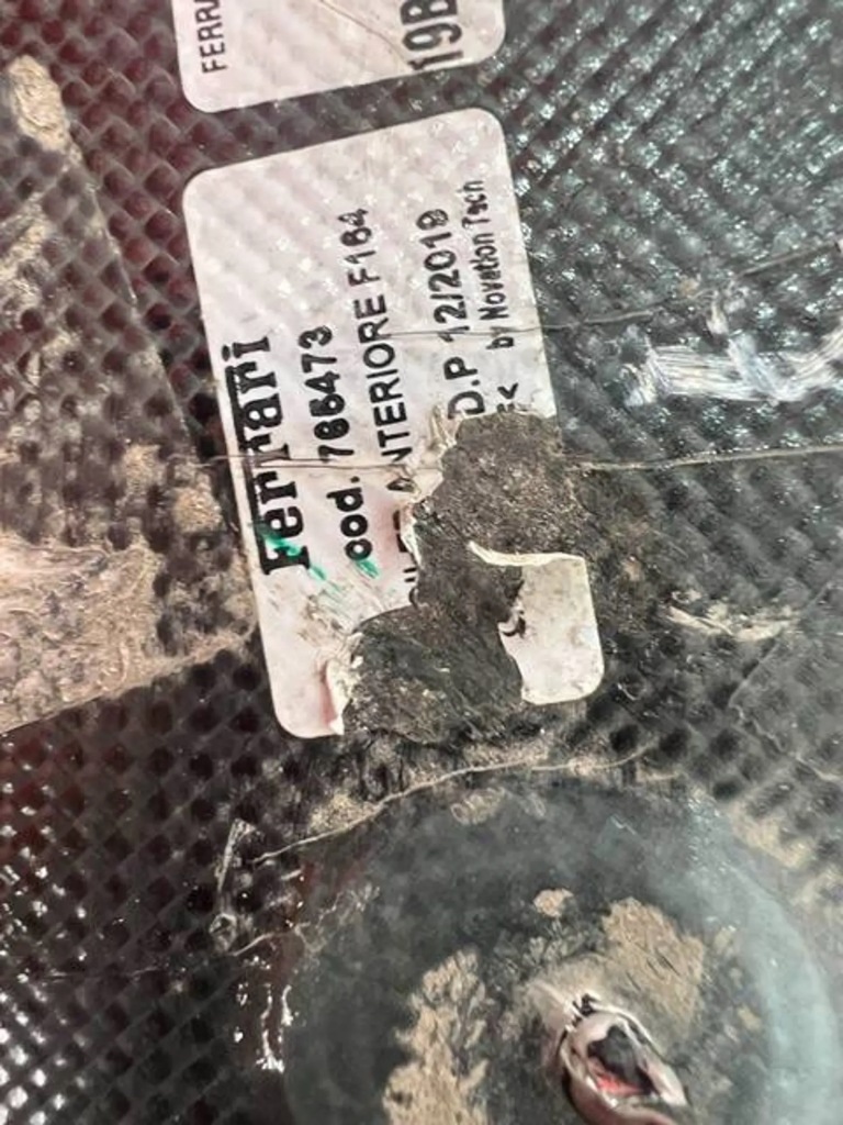 Спойлер бампер перед карбон ferrari portofino f164 17- 76547300 Киев