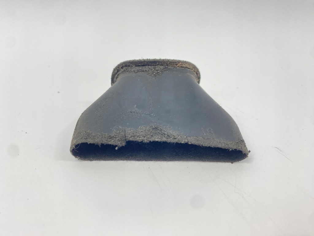 Okapnik злив pod передня скло жабо mercedes w124 1246280069 Зі Шроту