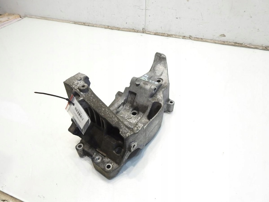 фото №6, Кронштейн основа генератора bmw x1 e84 2.0 d 7802639