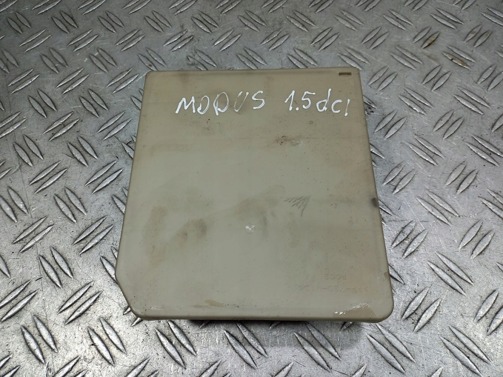 Модуль uch renault modus 674658a 1.5 dci Доставка