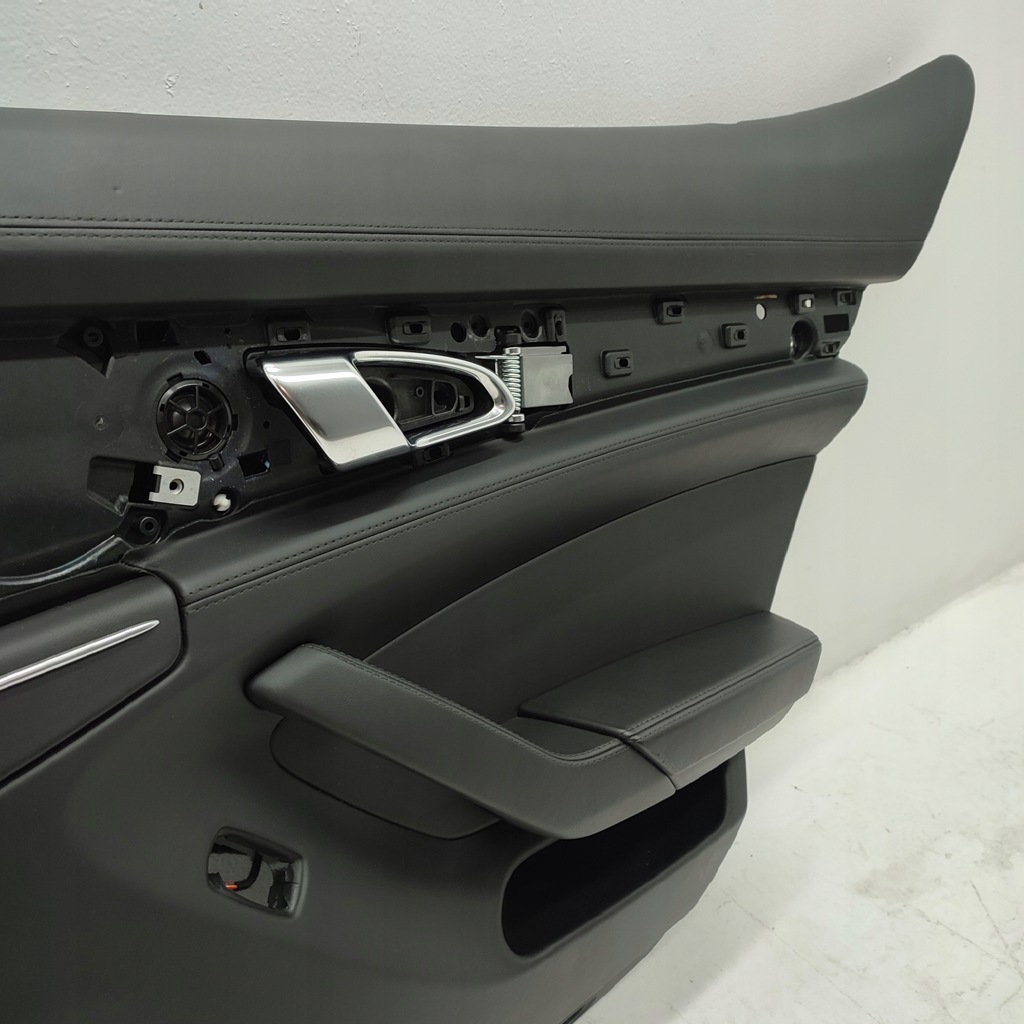 фото №5, Porsche panamera 970 обивка обшивка дверь p. задняя