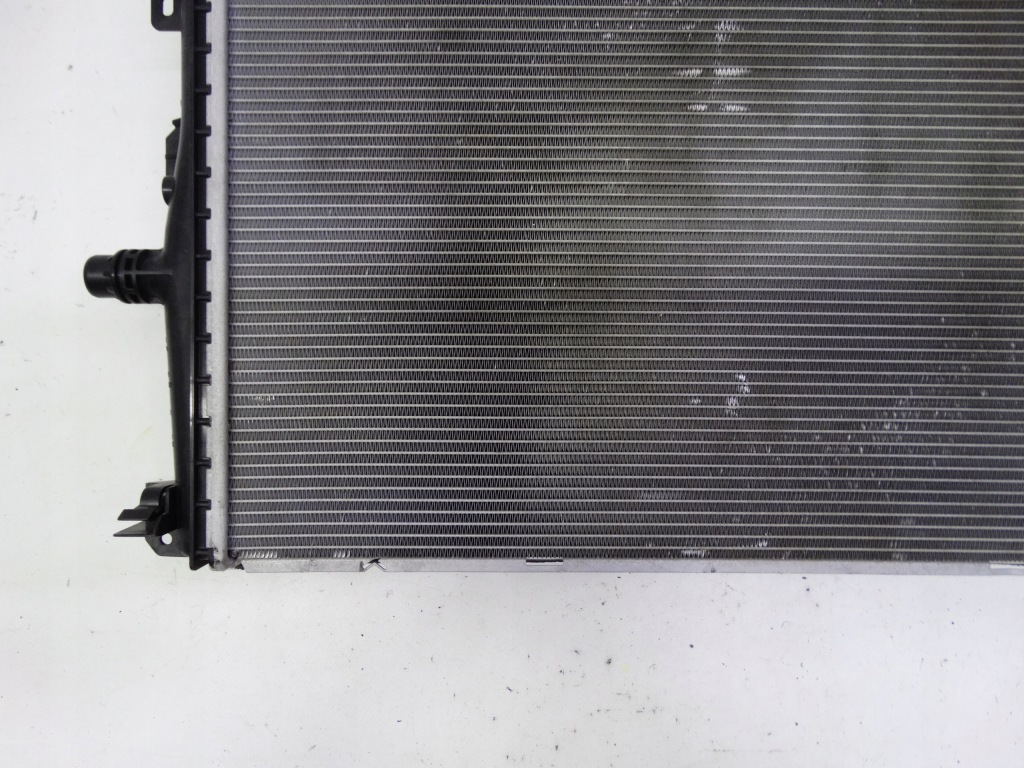 Купити Tesla model y 2020+ радіатор води 1494175-00-a оригінальна