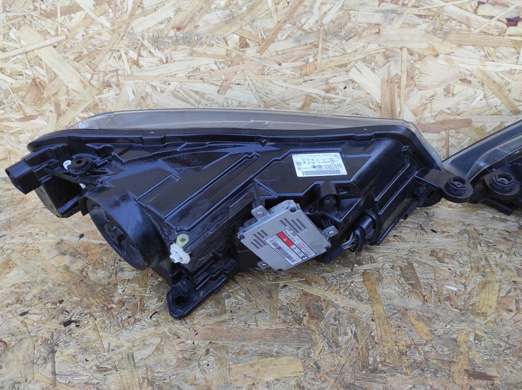 фото №11, Лампа ліва права skoda superb iii bi ксенон 3v1941015a 3v1941016a