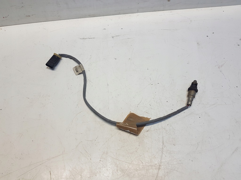 фото №1, Bmw 2 f46 датчик лямбда-зонд 8631393 1.5b
