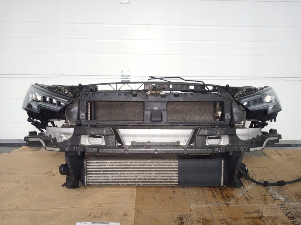 фото №4, Kompletny перед капот бампер лампы matrix audi a4 b9 s line lc9a