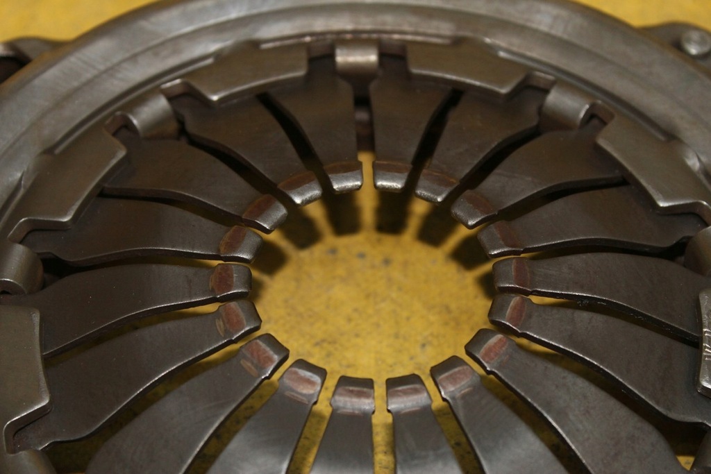 фото №2, Притиск зчеплення 215mm 1.5 dci clio iii