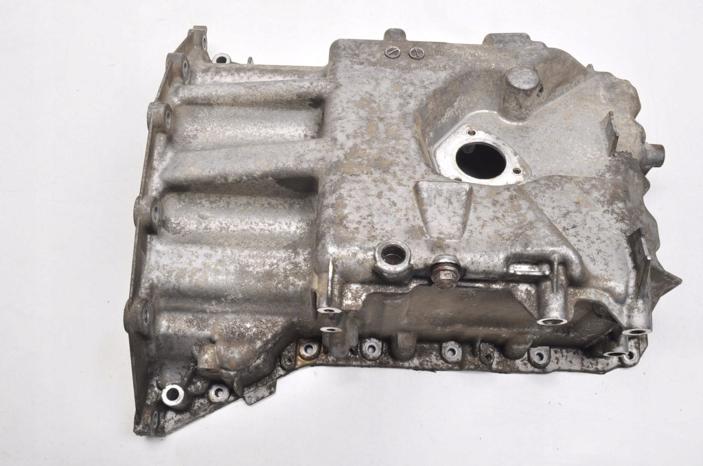 Mercedes gla w156 2.2 cdi піддон масляна a6510143400 Київ