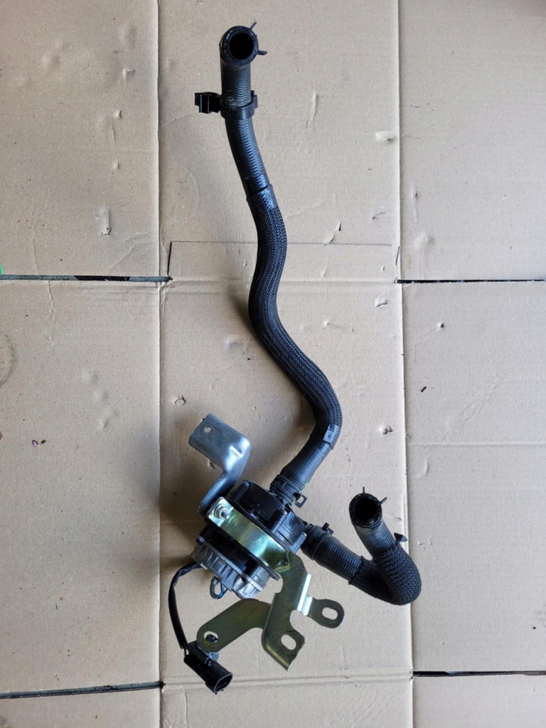 фото №1, Насос помпа wody mazda mx-30 2021 mh01-15711