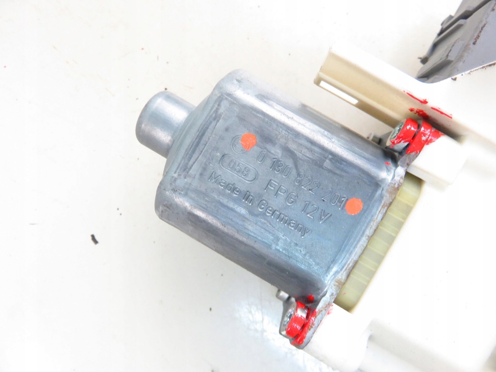 фото №7, Підйомник скло лівий задній peugeot 407 sw 0130822201