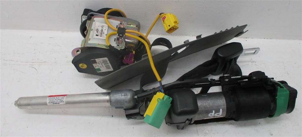 фото №5, Pas безпеки натягувач правий перед vw phaeton 3d 3d1858666d